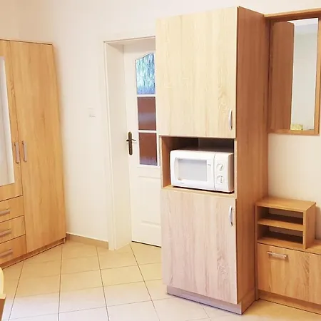 Pod Cerchovem 아파트
